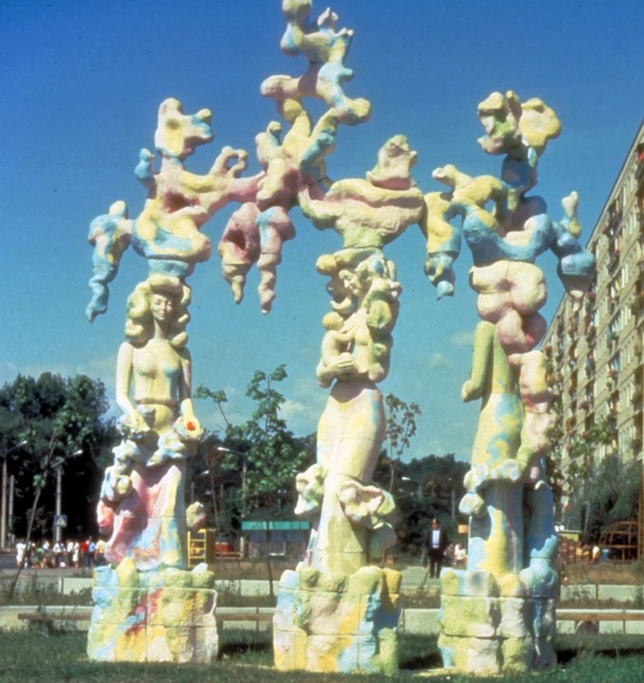 Spring ceramic with enamel, 18'H, 1982, Vinogradar Living Area, Kyiv, Ukraine, 1982