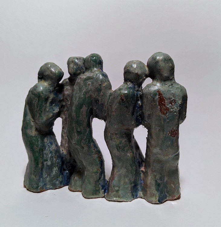 Crowd 2 Stoneware, 4 inches H, 2008-2012, LM-2020