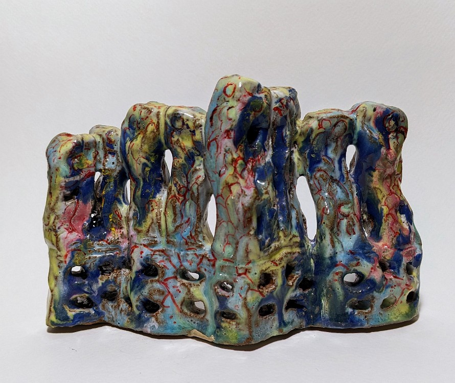 Untitled (LMU-2) Stoneware, 4 inches H, 2015-2018, LM-2022