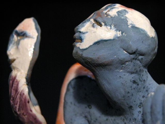 Mask Porcelain, 8x6x5 inches, 1995, LM-2006, Private collection 🔴